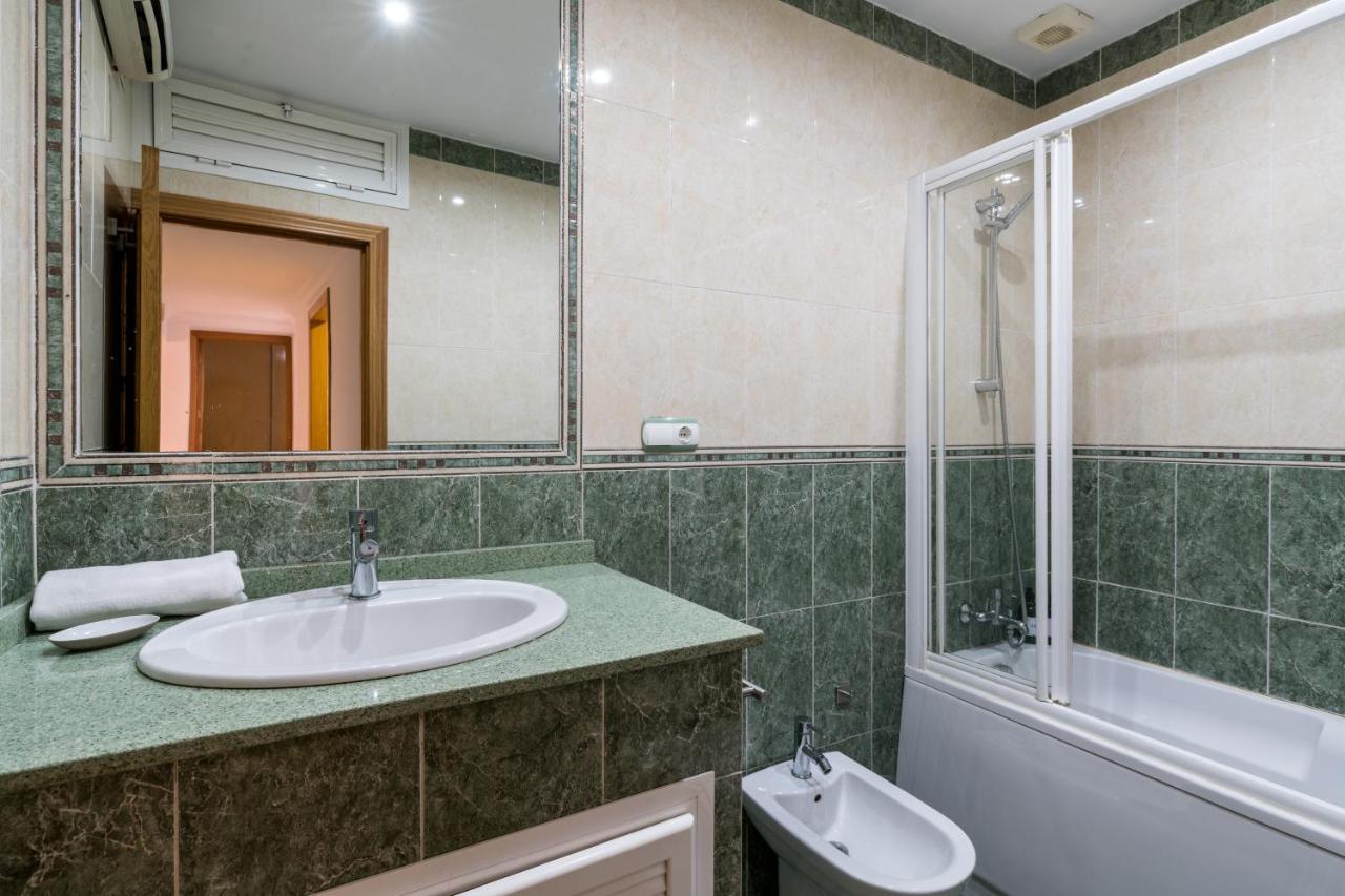 Holi-Rent Salado Daire Sevilla Dış mekan fotoğraf